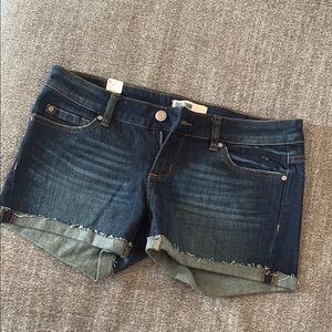 NWT - GRG Denim (Garage) - Women’s dark wash jean shorts - size 7